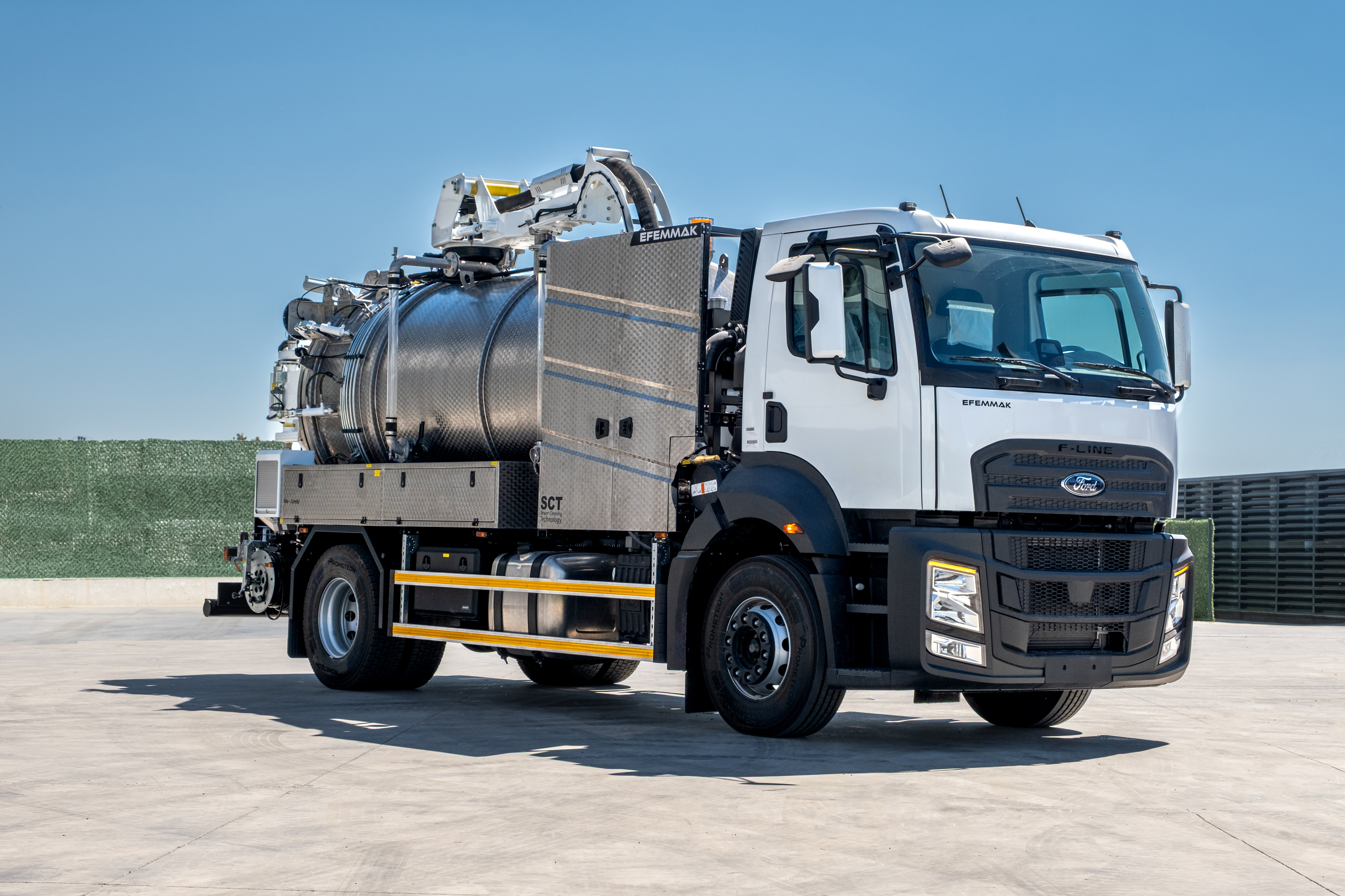 Combined Sewer Jetting and Cleaning